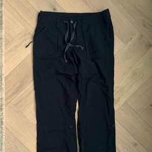 The North Face women’s lightweight trekking pants, size 4, color black